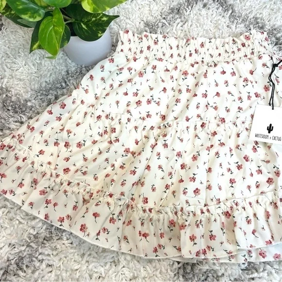 NWT Whiteroom + Cactus Ivory Floral Skirt Set - Picture 6 of 10